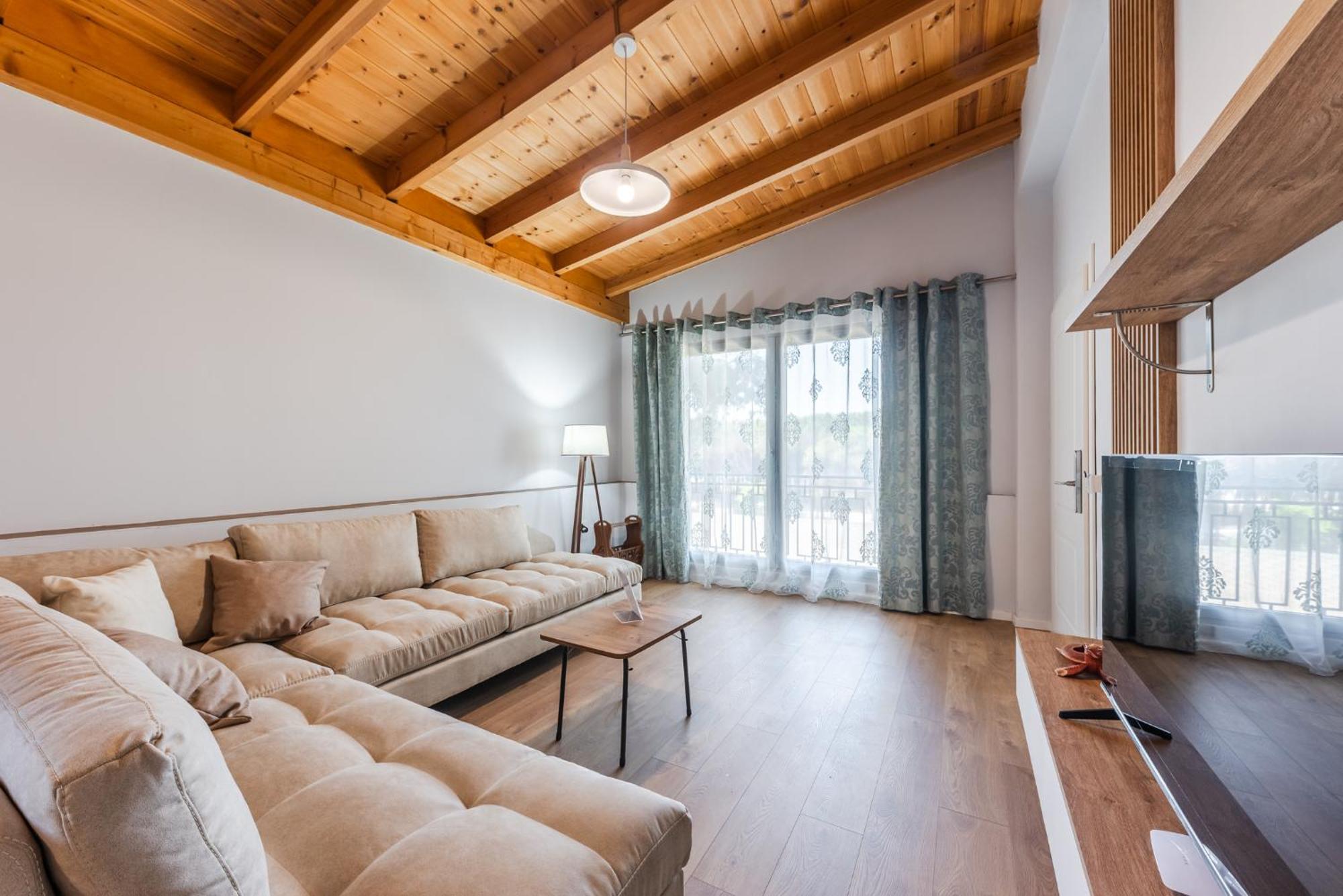 Beni'S Villa Apartments By Ps Golem  Buitenkant foto