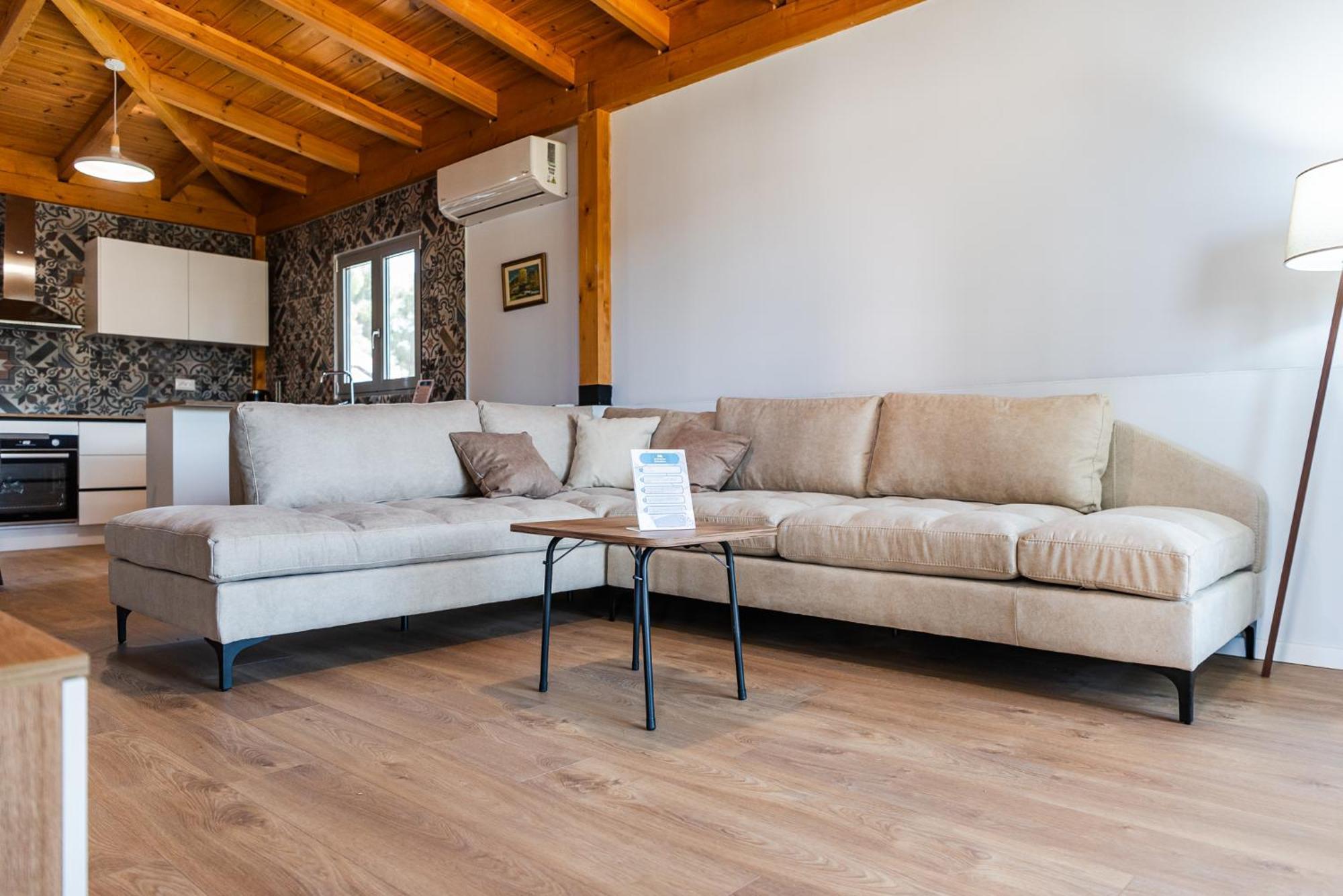 Beni'S Villa Apartments By Ps Golem  Buitenkant foto